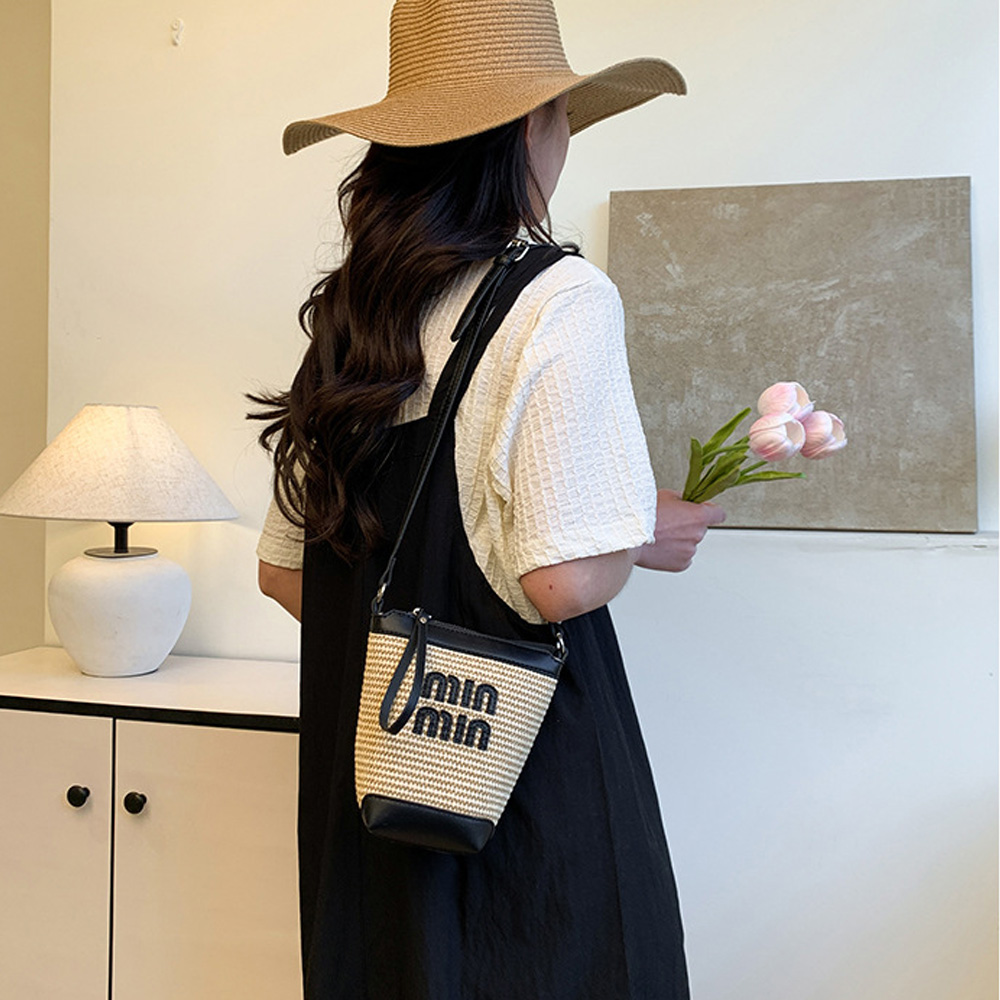 ファッションコントラストカラー織り綿電話バッグ（女性用）-  - Women Bags 2026 Trends のレビューと価格